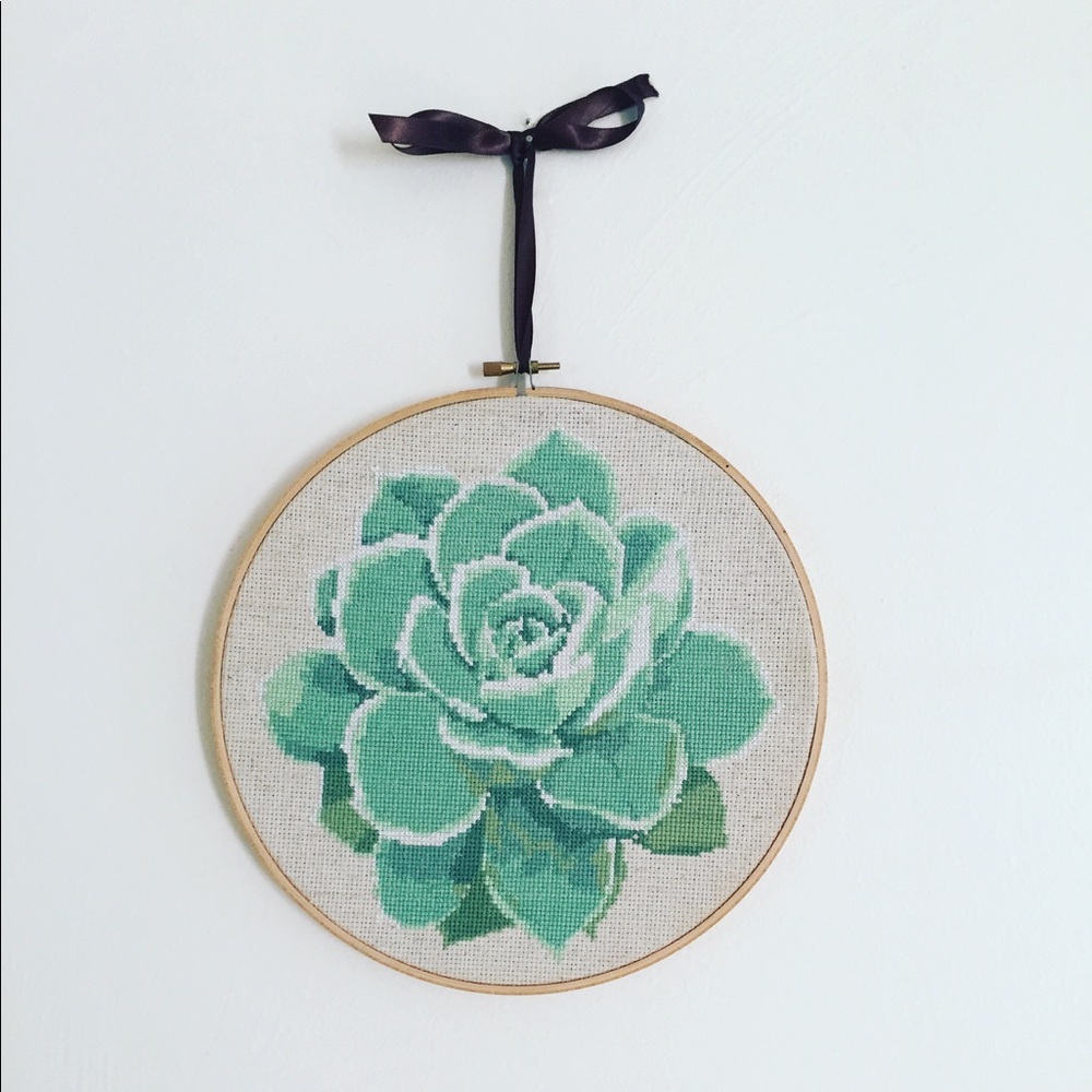 Succulent cross stitch in hoop